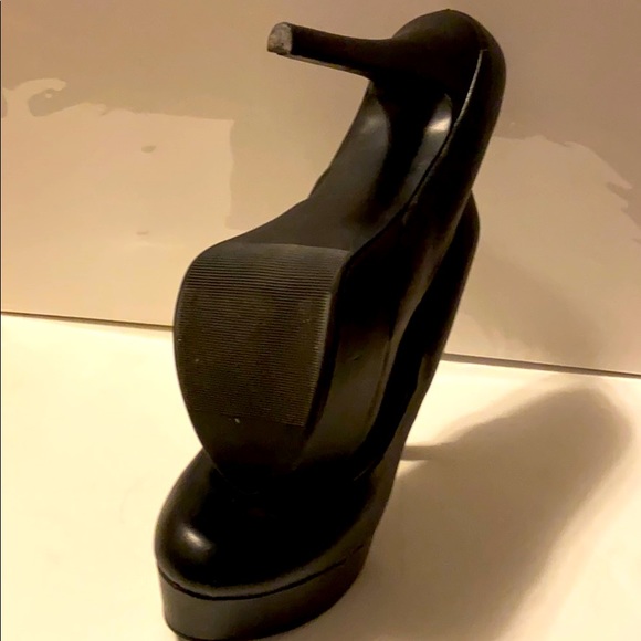 Black Faux Leather Close Toe Platform Stiletto - Picture 7 of 10